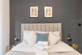 Sleek Cityscape, Modern Studio with Kitchenette